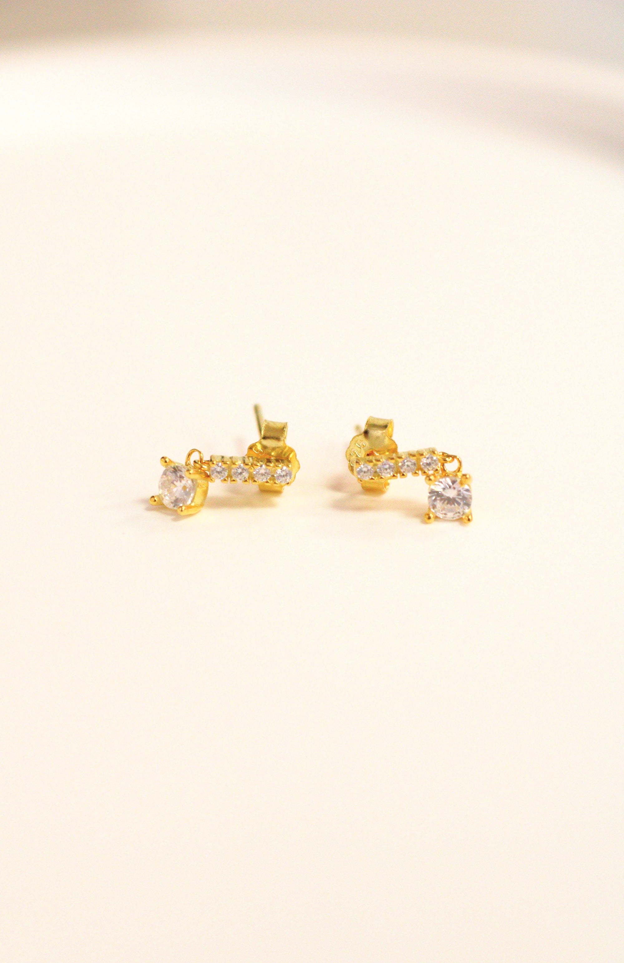 26. S925 Sterling Silver Rectaangular Diamond Earrings